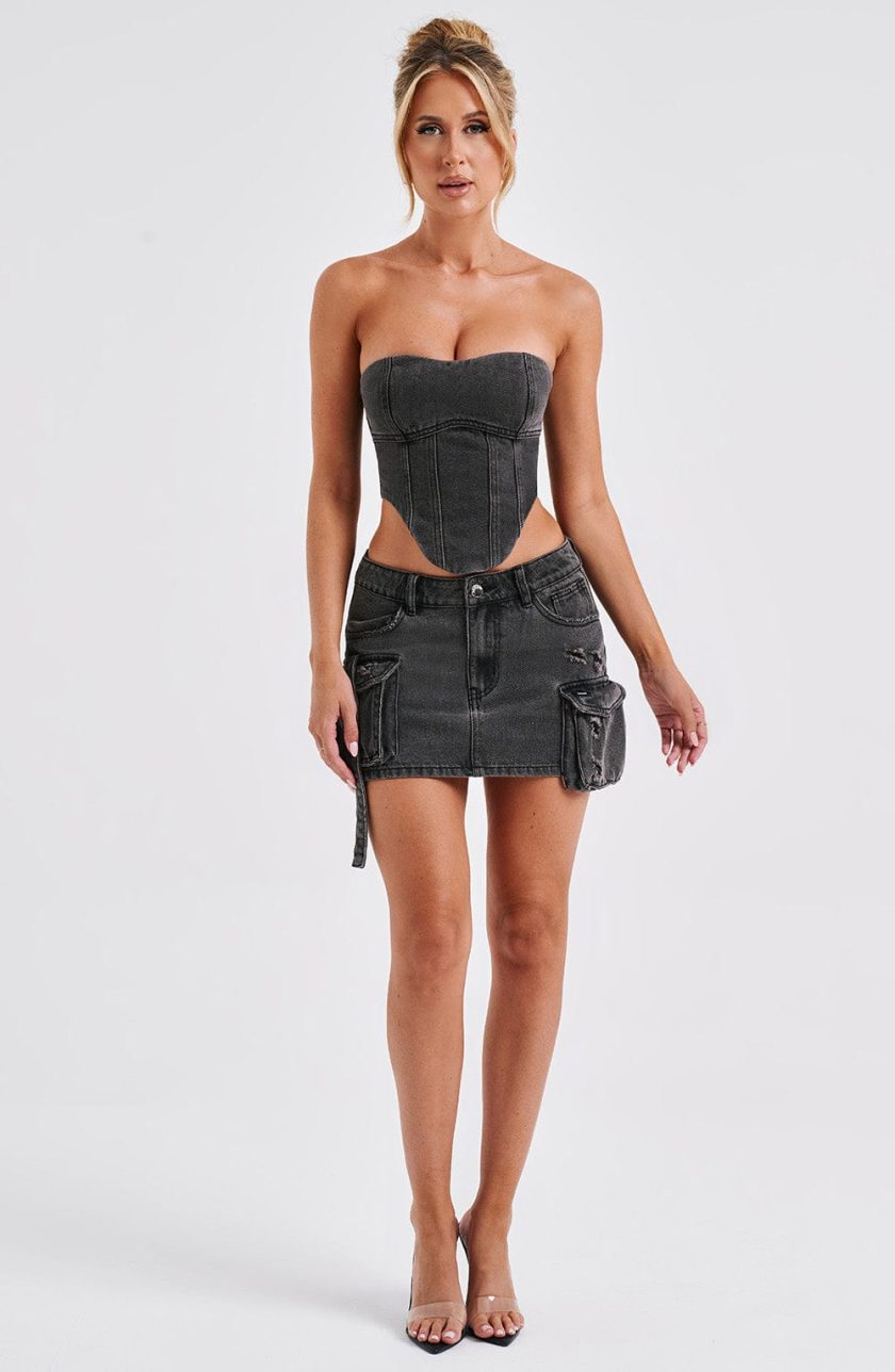 Billie Mini Skirt - Black Wash